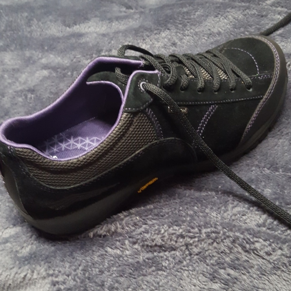 Dansko Paisley waterproof lace up shoe